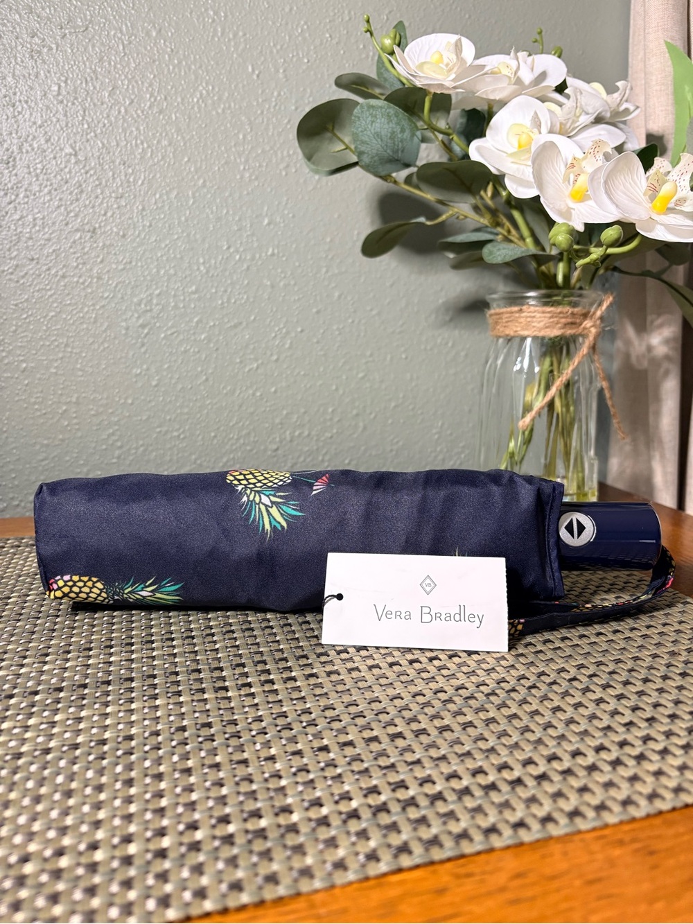 Vera Bradley Automatic Open Compact Umbrella Toucan Party Navy NWT
